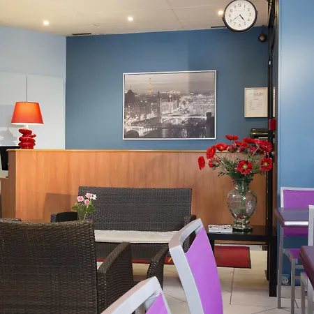 Maison Traversiere Hotel